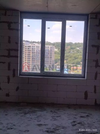 Продам 3к квартиру ЖК Фаворит - фото 1