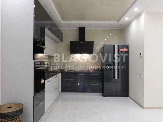 Зарічна, 2корп.2, відьмінна ,видова квартира  ЖК «Славутич» Киев