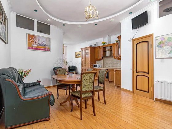 Четырехкомнатные апартаменты в Ж/К «Аркадийский дворец» Одесса