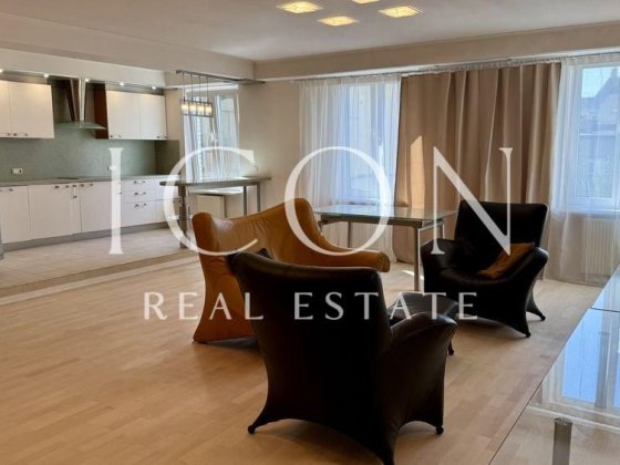 Продаж 3к квартири |140 м²| вул.Назарівська, Центр Київ