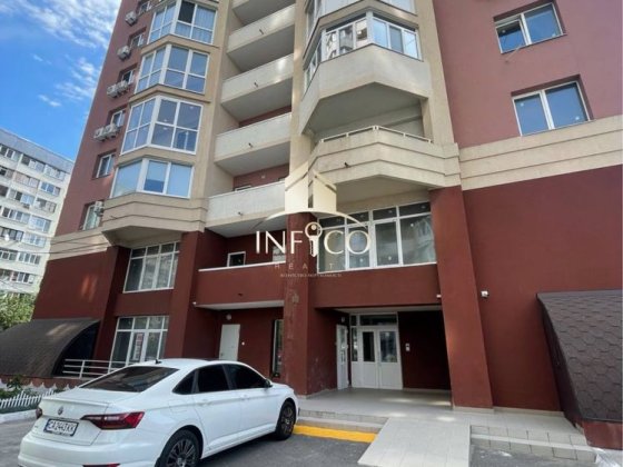 Продаж великої 2к квартири на Митниці Черкаси