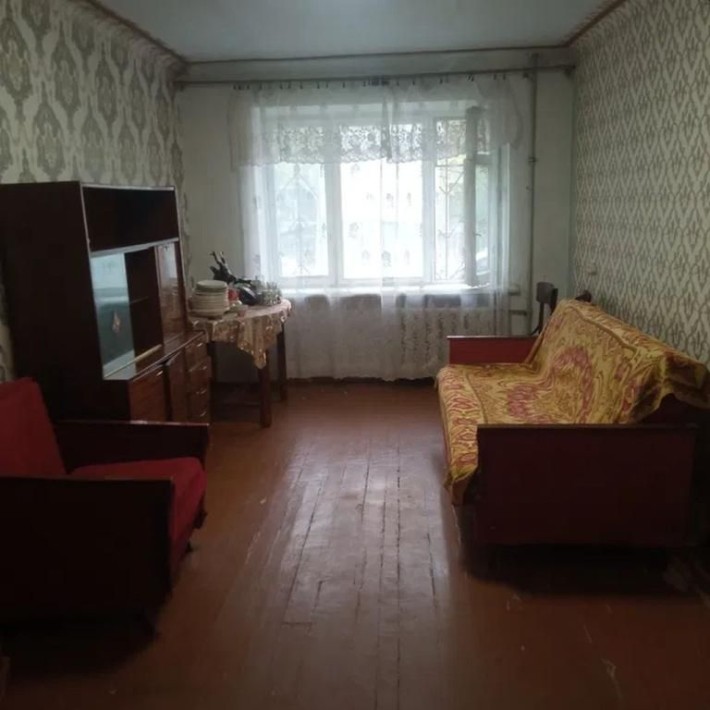 Продам 2-комн квартиру в районе Газеты "Правда" просп. - фото 1