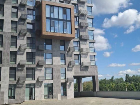 Продам 1к квартиру  38м2 после строителей  ЖК Пятый континент Днепр