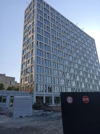 Продам 2-комн квартиру в районе Холодильная ул. - фото 1