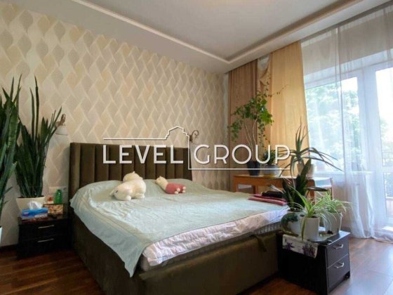 БЕЗ % Продаж 2к квартири вул. Академіка Єфремова 8а Святошинский р-н Київ