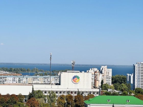 ШИКАРНА Велика ВИДОВА 3 кім. квартира самий  ЦЕНТР  105000$ Черкаси