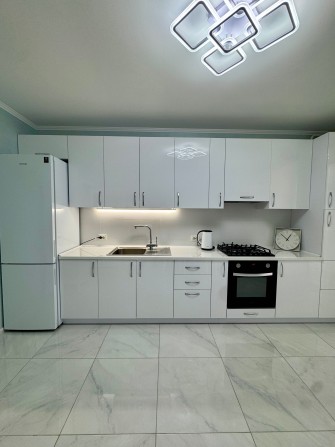 Простора однокімнатна квартира з якісним ремонтом у ЖК «Симфонія» - фото 1