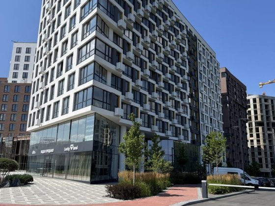 Продам смарт квартиру  в ЖК Lucky Land, вул. Берковецька 4д Киев