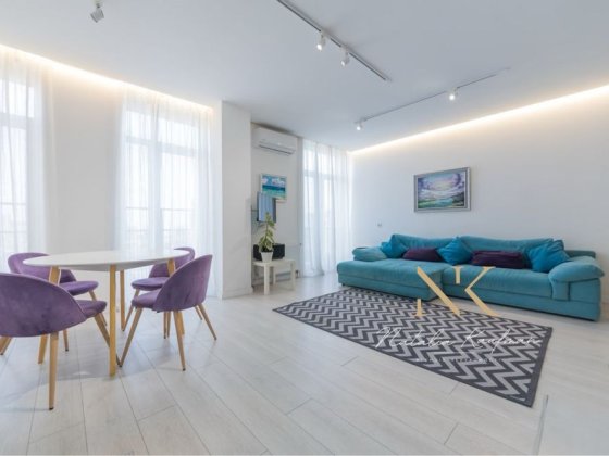 Продаж трирівневої квартири 130 м2. Комфорт Таун. Без комісіі! Киев