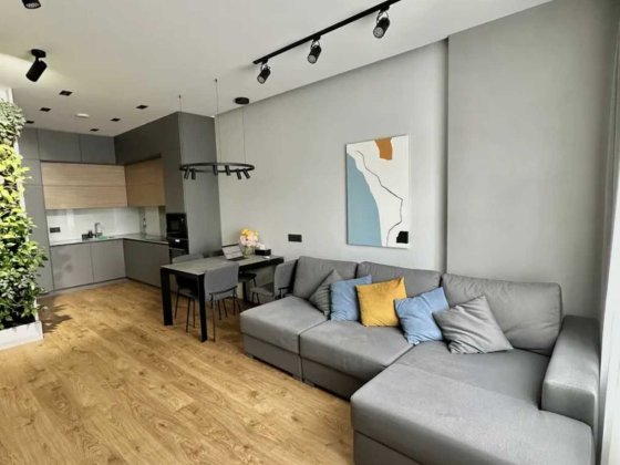 Продам 3х кімнатну квартиру ЖК Comfort City  Центр Днепр