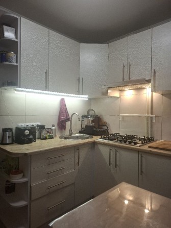 Продам 2к квартиру, правий берег. - фото 1