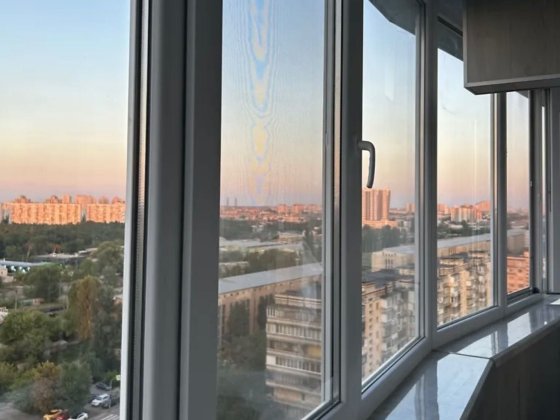 2к видова з ремонтом вул. Пантелеймона Куліша, метро Лівобережна Київ