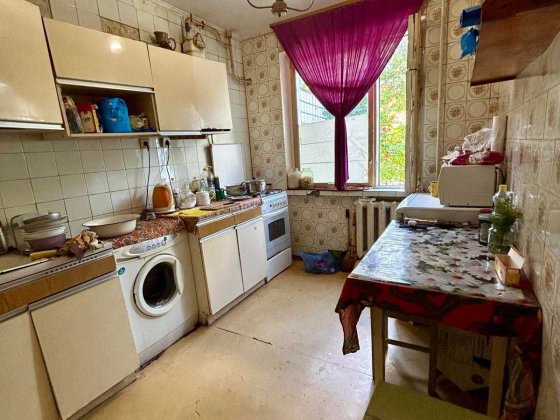 Продаж 3-ох кімнатної квартири, район ПЗР Черкассы