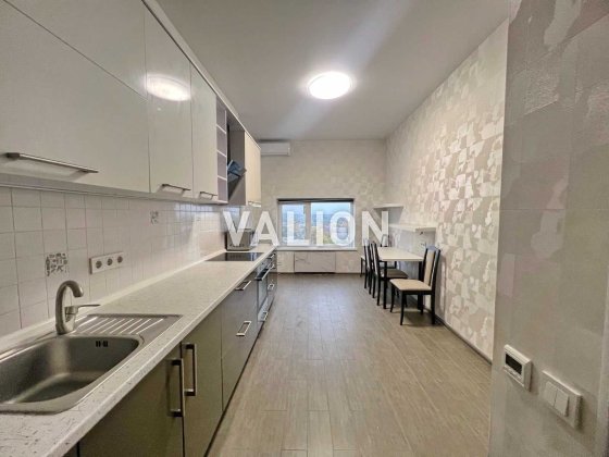 Продаж 1 кмн. квартири ЖК "Скайленд", пров. Павла Лі 2б, метро Іподром Киев