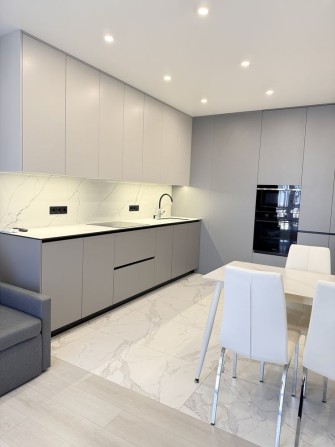 ВЛАСНИК. Продаж 2-к квартири в ЖК Варшавський плюс - фото 1