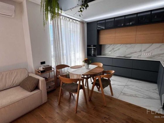 ЖК Каховська,метро Лівобережна,Лівобережний Киев