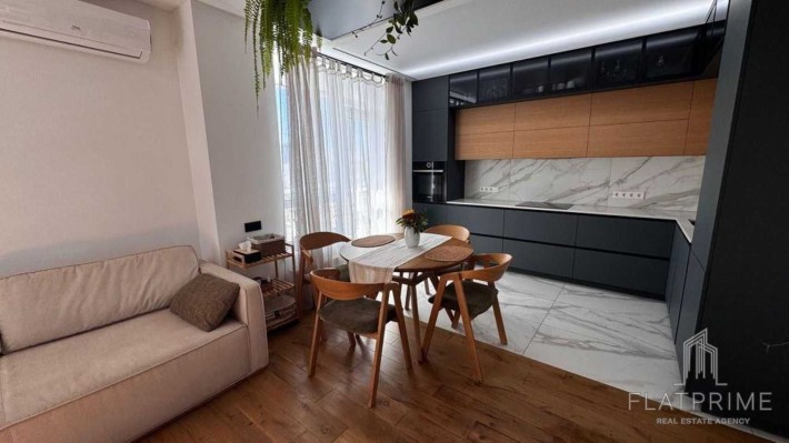 ЖК Каховська,метро Лівобережна,Лівобережний - фото 1