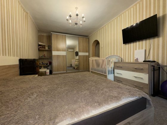 Продам квартиру с ремонтом, просп. Ивана Мазепы (низ) Дніпро