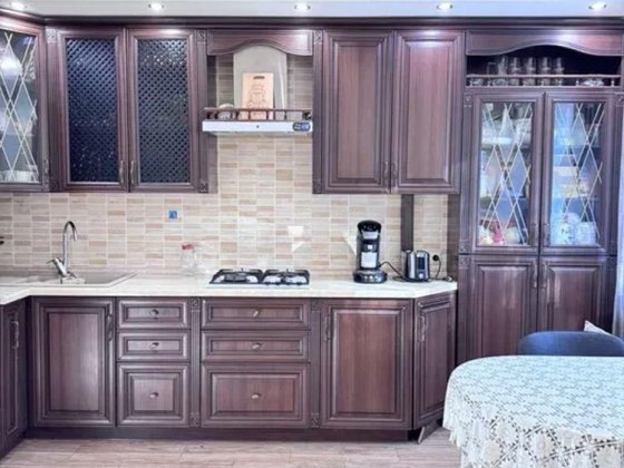 Продам 3-комн квартиру в районе Червоного Казачества ул. Днепр