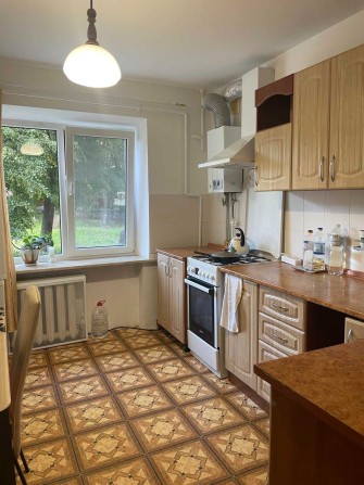 Продаж 3- кімнатної  квартири по  вул  Ю. Вороного (Гагаріна) - фото 1