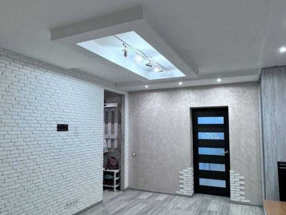 Продам 2 кімн. квартиру з РЕМОНТОМ у цегляному будинку (Придніпровськ) Днепр