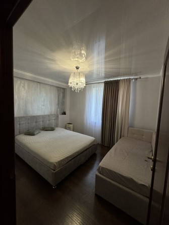 Продаж квартири на Вишеньці - фото 1