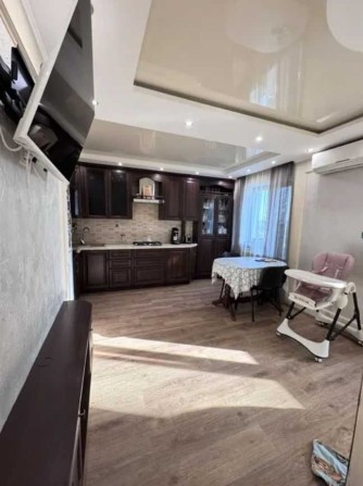 3 кім 68 м2 в багатоповерхівці РЕМОНТ район БЕРЕЗИНКИ (718093) - фото 1