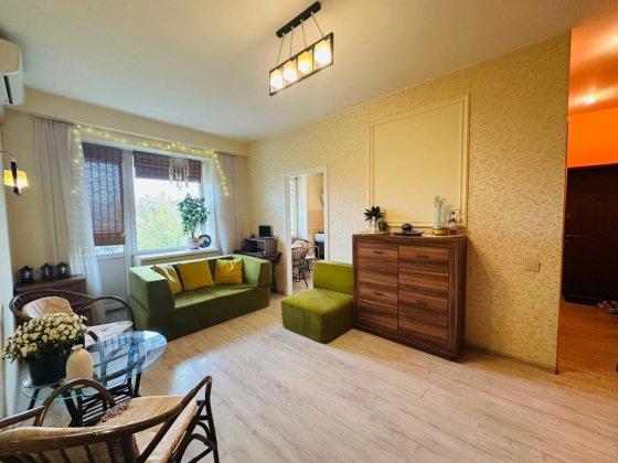 2-к квартира з ремонтом, технікою, меблями. 5 хв. до Русанівки. Київ