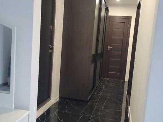 Продам 2-к квартиру, Южный мкрн, ул. 40 лет Победы Запорожье