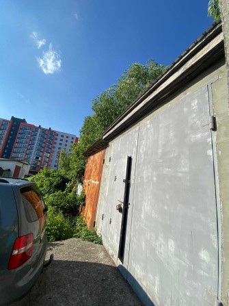 Гараж в центрі Міста за Дрім Парком на території гаражного кооператива - фото 1