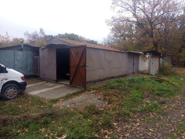 Продам Гараж 6*4 Гайок 221 підійде як джипа так для буса - фото 1