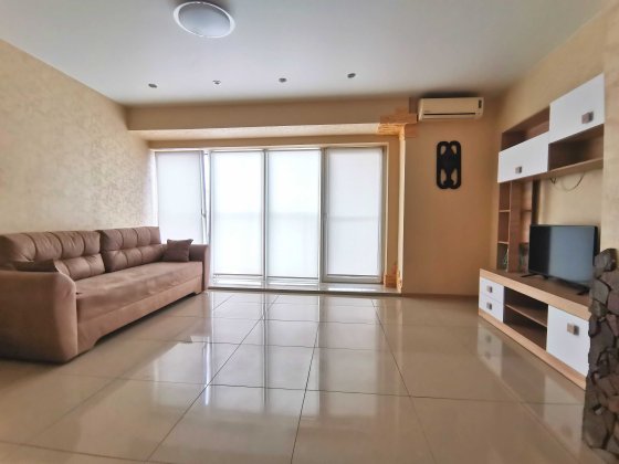 Продам видовую 1 ком/кв низ пр.Поля/ Центр Днепр