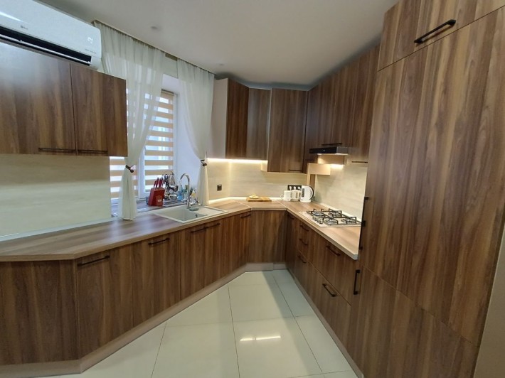 Продажа 3-х км квартиры Ж.К.Счастливый! Запорожское шоссе! - фото 1