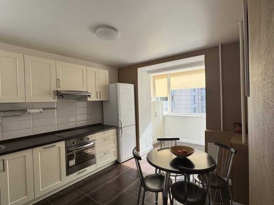 Продаж 2-х кімнатної квартири від власника м. Звіринецька Киев