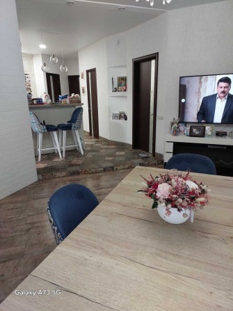 Продам квартиру-студію з двома кімнатами по вулиці Каховській. - фото 1