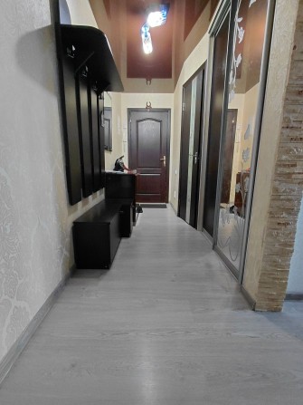 Продається 3-кім квартира по вул.Героїв 93 бригади .Ціна 32000уе.Торг. - фото 1