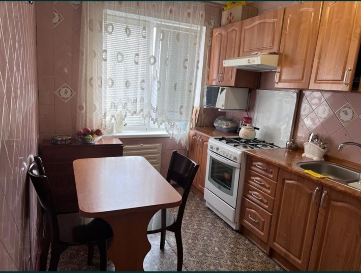 Продам 3ку Моторобудівників ОСББ не Дорого - фото 1