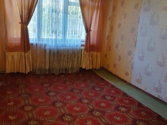 Продається двокімнатна квартира Новомиколаївка Кропивницький