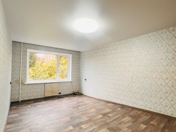 Продам 1к квартиру на Нікітіна (Новомиколаївка) 3/5 АЕО Кропивницький