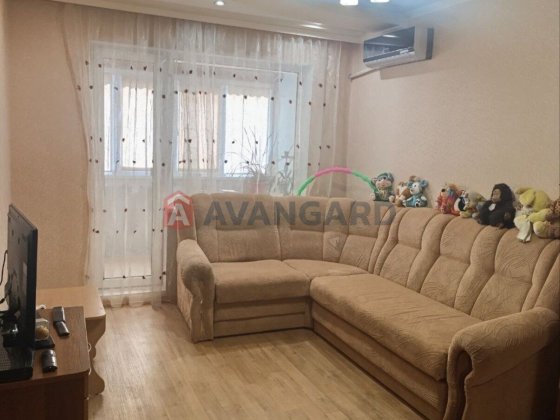 Продам класну 2х квартиру, Військове містечко. Запорожье