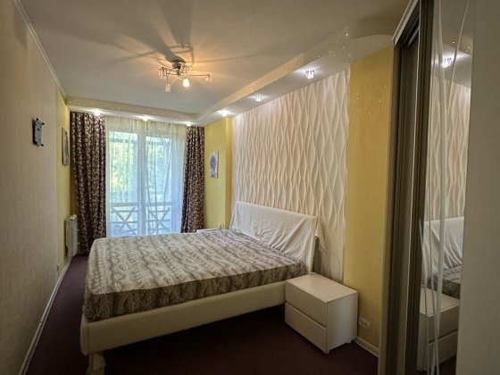 3к. Р-н Варуса. 2/5 поверх. Цегляний будинок. Запорожье