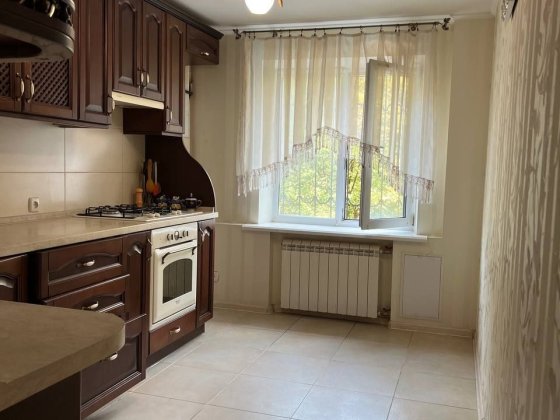 Продам 3ку київський проект Моторобудівників Ремонт Запорожье