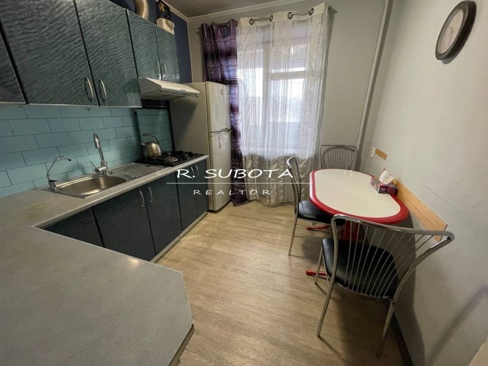 2к. ул. Михаила Грушевского в р-не "Троицкий рынок" самый Центр - фото 1