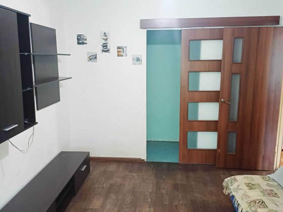 продам затишну квартиру 3 поверх, вул. Добровольчих батальонів Запорожье