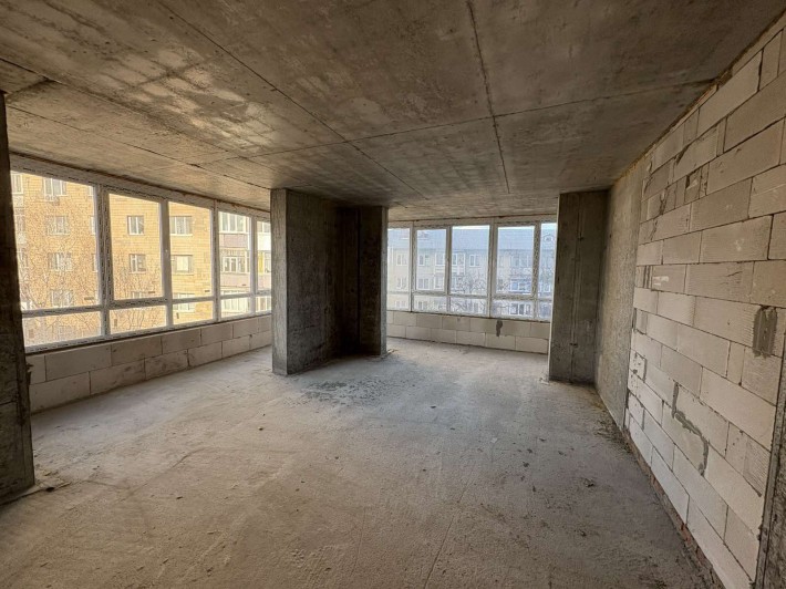 Велика однокімнатна в ЖК "Мистецькі ворота" - фото 1