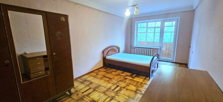 Продам 3к.кв, 3й поверх/9, вул. Чарівна - фото 1