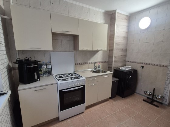 Власник! Продам 3 комнатную квартиру в Хортицком районе,  15 микр. Запоріжжя