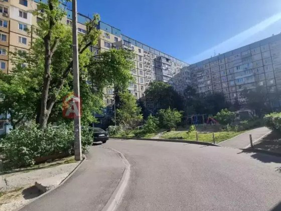 Продам 3х кв 80000$ Парус Красный камень Коммунар Днепр