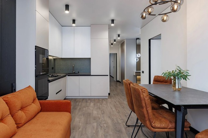 Продаж нової 2-х кімнатної квартири в ЖК Америка вул. В. Великого 10 - фото 1