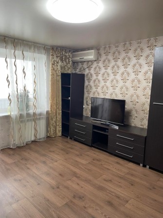 Продам 3-х комнатную квартиру по ул. Фортечной - фото 1